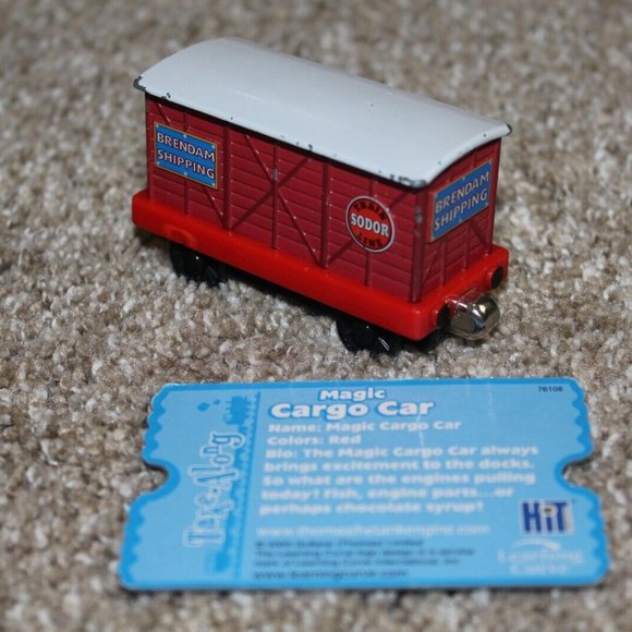 Thomas the Train & Friend Magic Cargo Car Take Along Diecast Metal Set Card 2003 - Picture 7 of 7
